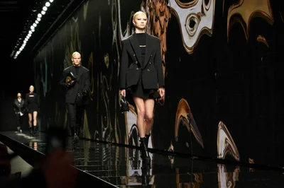 Look 1